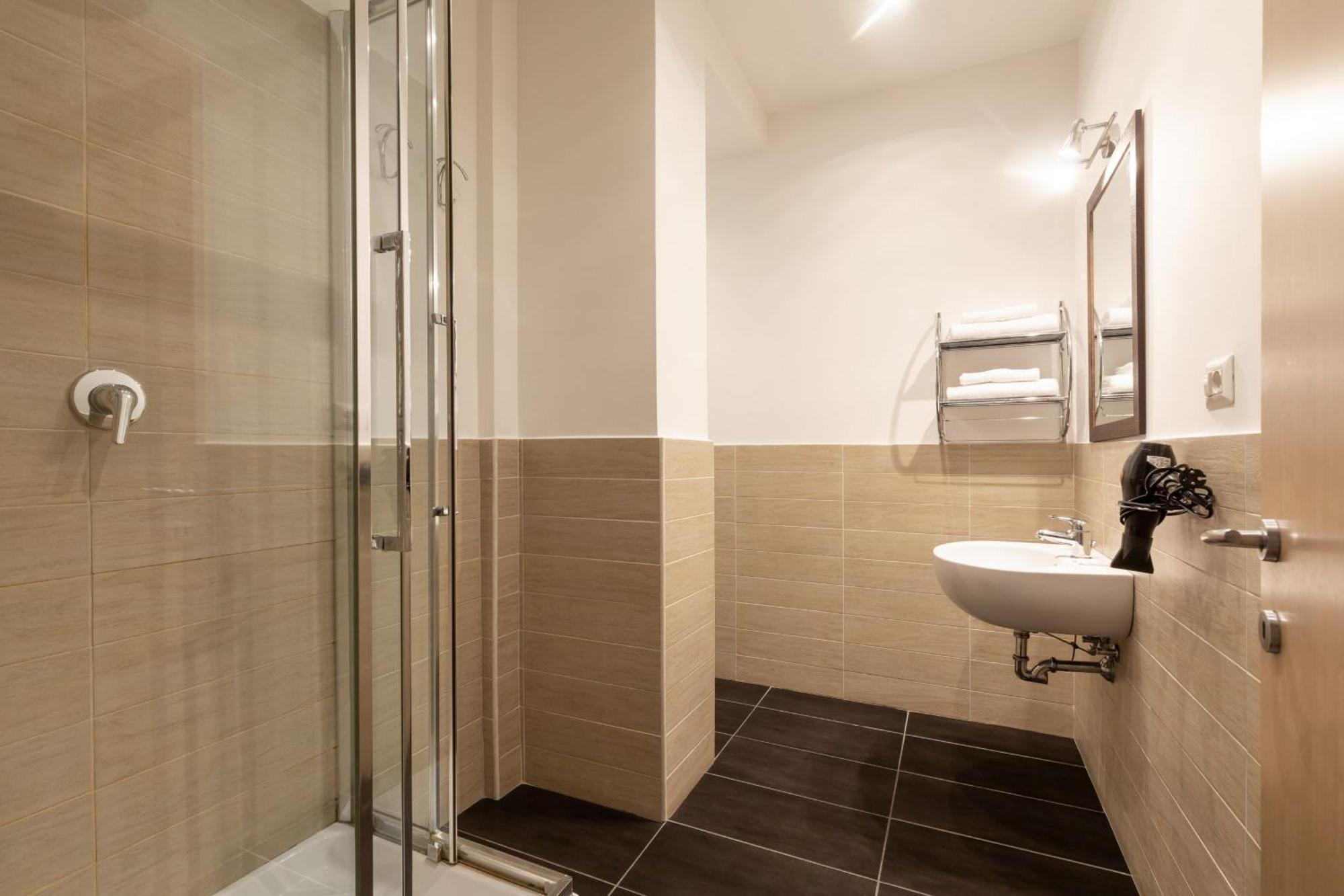 Fleming Suites By Hili Roma Exterior foto